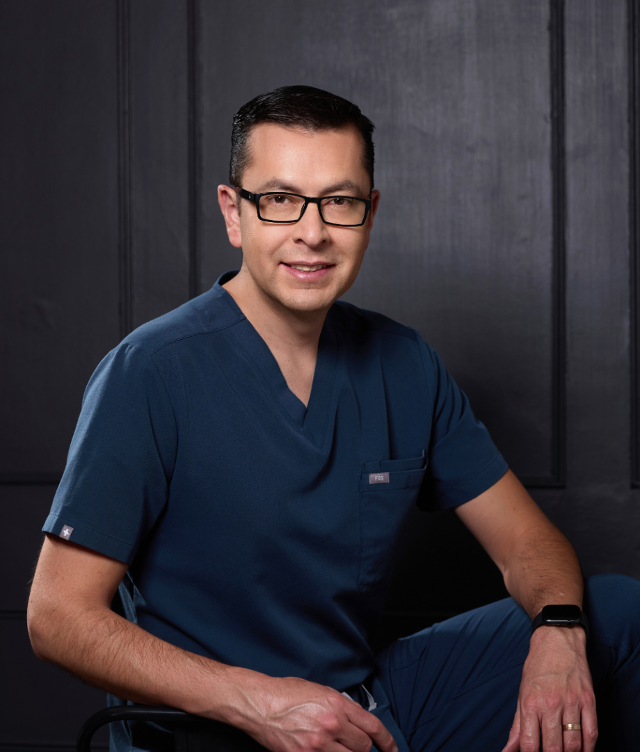 Dr. David San Marcos